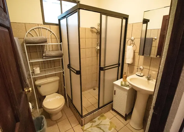 Anona Aparthotel 3*