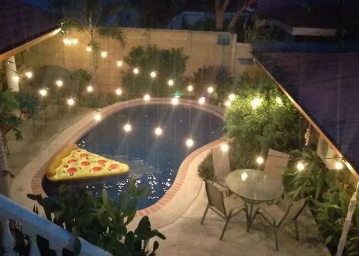 Aparthotel Anona 3*